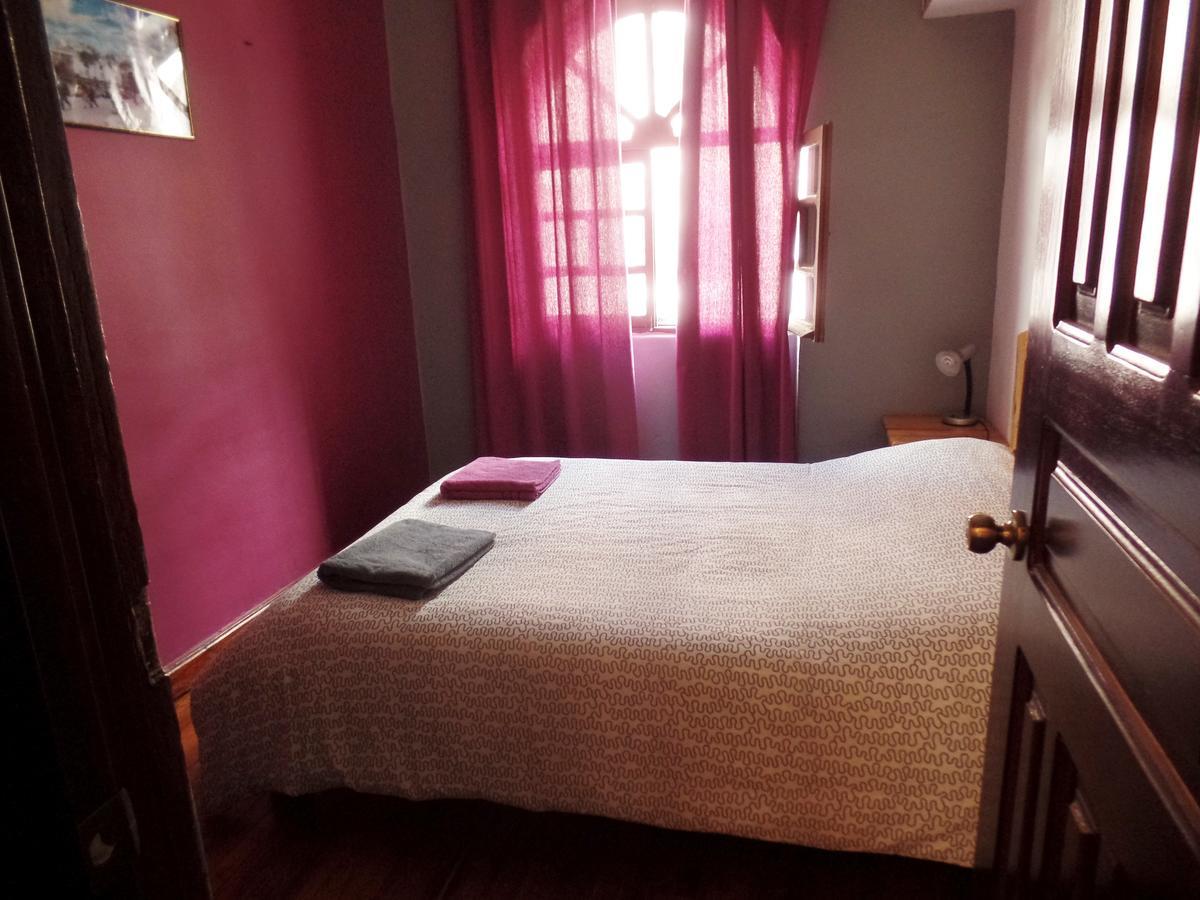 Hostel Revolution Кито Екстериор снимка